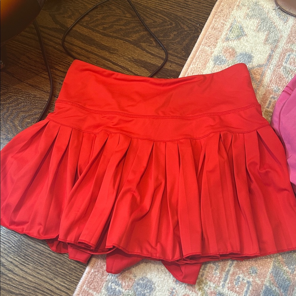 Gold hinge Red Pleated Skirt